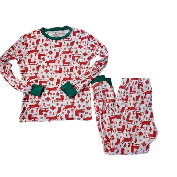 New Carter's Unisex Red White  Christmas Festive Holiday 2 Pc. Cotton Pajamas M - Picture 1 of 6